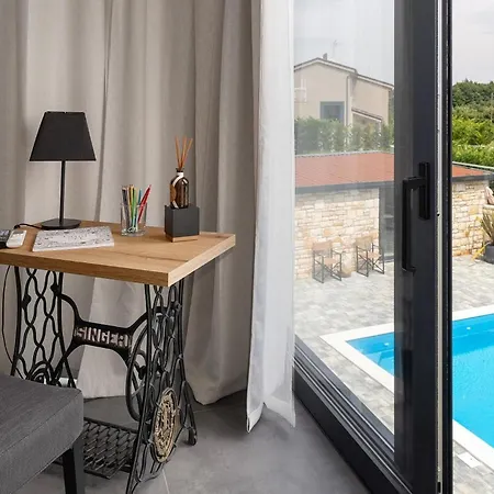 Holiday home Casa La Tabachina Zminj